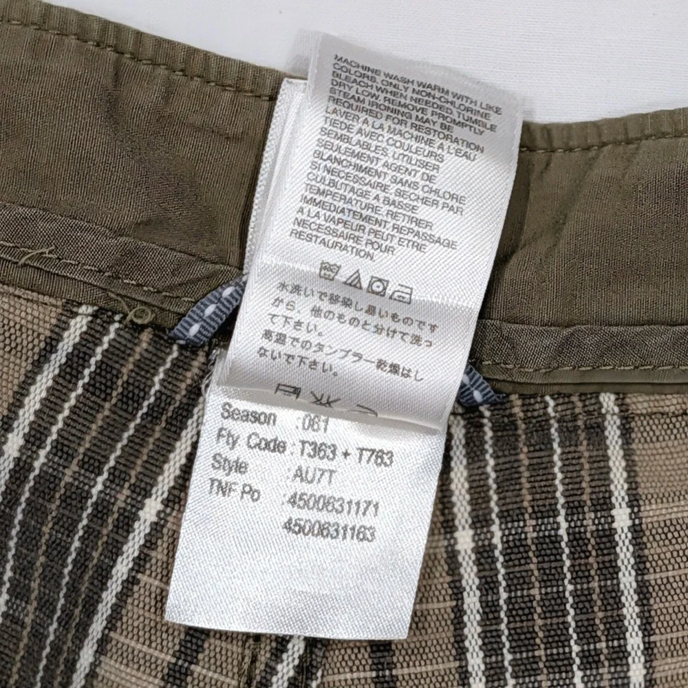 The North Face Mens Brown Plaid Hiking Shorts Size 36 Regular Outdoor Utility